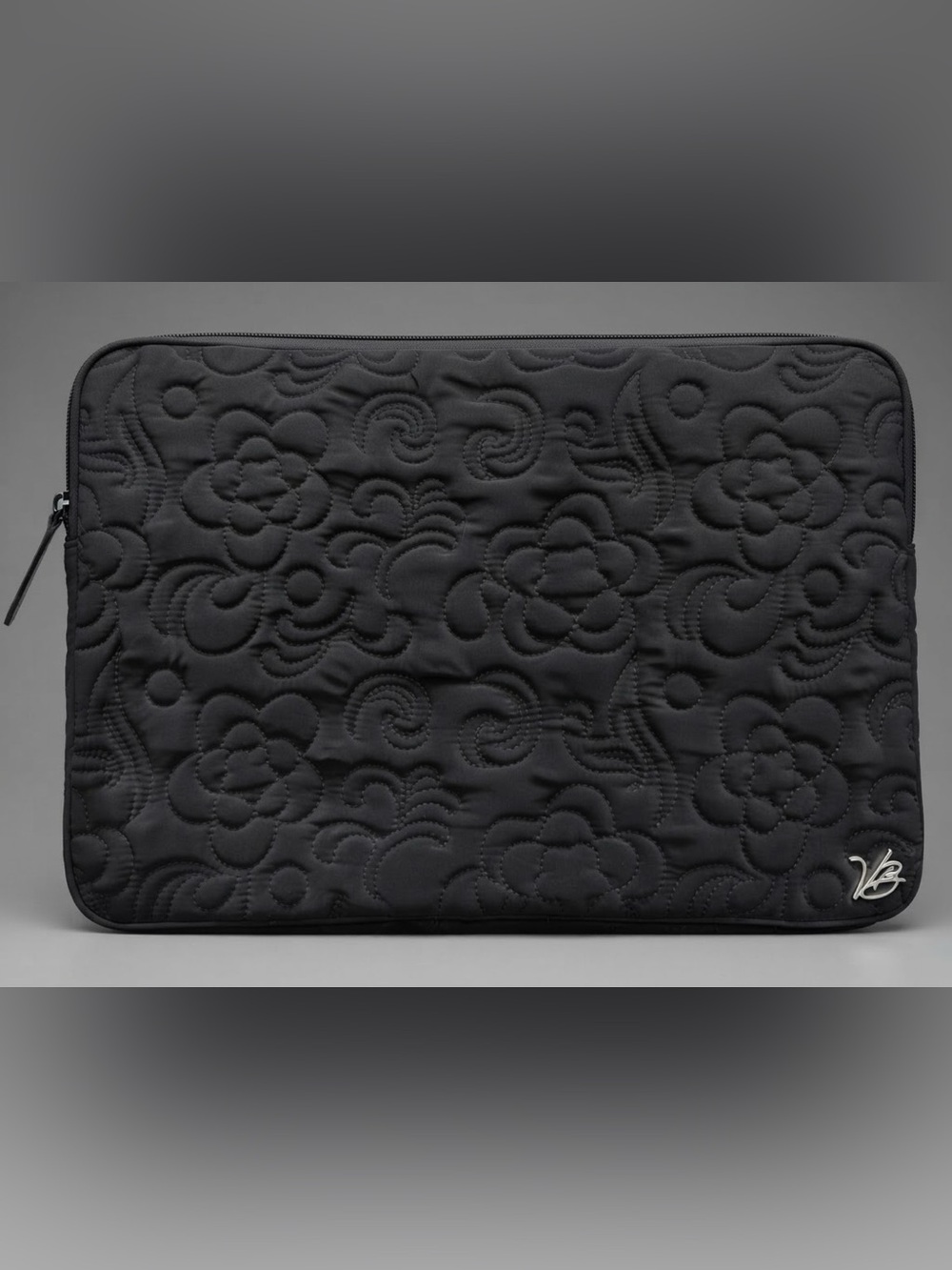 Vera Bradley Black Quilted Floral Laptop Sleeve NWOT
